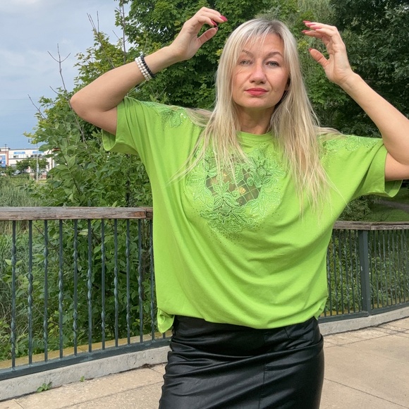 New Light Green Top for Summer NwT - Picture 2 of 2